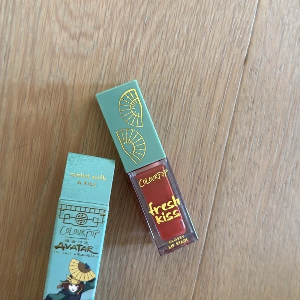 ColourPop Avatar Glossy Lip Stain sealed with a kiss